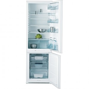 Холодильник комбинированный встраиваемый  AEG SN 81840-51  